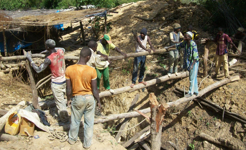  BAIN DE SANG SUR UN SITE D’ORPAILLAGE DANS LE CERCLE DE KANGABA : Un affrontement entre des villageois fait plusieurs morts et des blessés