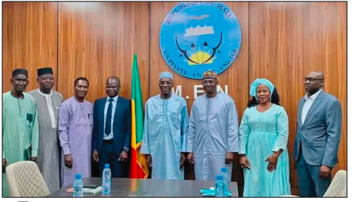  DE BELLES PERSPECTIVES DANS LE DOMAINE DE L’ÉDUCATION NATIONALE AU MALI : UNE DÉLÉGATION DE LA BANQUE MONDIALE REÇUE PAR LE MINISTRE DR AMADOU SY SAVANÉ